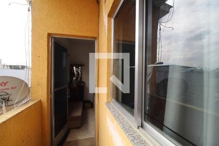 Casa de condomínio à venda com 51m², 2 quartos e 1 vagaEntrada