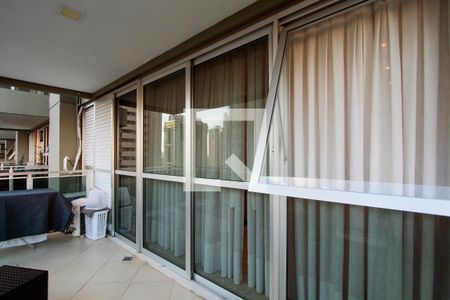 Varanda de apartamento para alugar com 1 quarto, 66m² em Barra da Tijuca, Rio de Janeiro