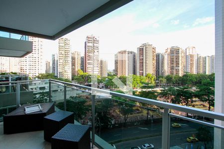 Varanda de apartamento para alugar com 1 quarto, 66m² em Barra da Tijuca, Rio de Janeiro