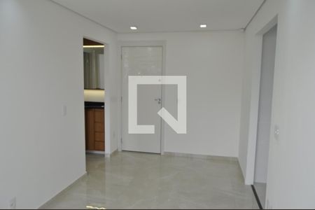 Sala de apartamento para alugar com 1 quarto, 38m² em Todos Os Santos, Rio de Janeiro