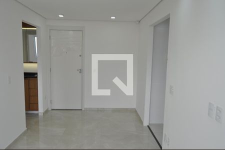 Sala de apartamento para alugar com 1 quarto, 38m² em Todos Os Santos, Rio de Janeiro