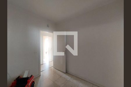 Apartamento à venda com 411m², 4 quartos e 3 vagas Apartamento à venda com 411m², 4 quartos e 3 vagasQuarto 4