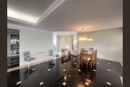 Apartamento à venda com 411m², 4 quartos e 3 vagas Apartamento à venda com 411m², 4 quartos e 3 vagasCopa