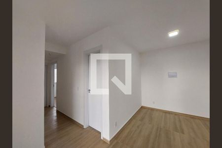 Sala de apartamento para alugar com 3 quartos, 55m² em Jardim Santo Antoninho, São Paulo