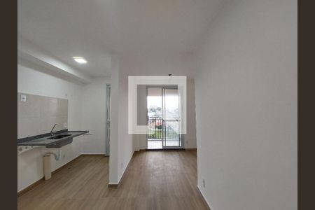 Sala de apartamento para alugar com 3 quartos, 55m² em Jardim Santo Antoninho, São Paulo