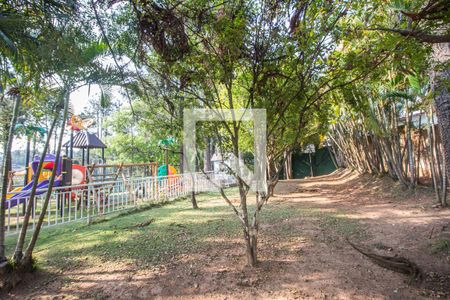 Casa de condomínio à venda com 470m², 4 quartos e 6 vagasÁrea comum - Playground