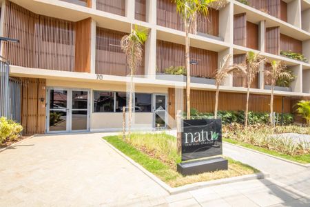 Apartamento à venda com 37m², 1 quarto e 1 vaga Apartamento à venda com 37m², 1 quarto e 1 vagaFachada