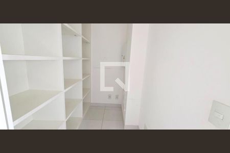 Foto 16 de apartamento à venda com 3 quartos, 181m² em Jardim das Acacias, São Paulo