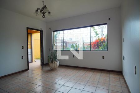 Sala de estar de casa para alugar com 3 quartos, 350m² em Morro Santana, Porto Alegre