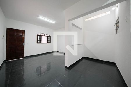 Sala/Cozinha de casa para alugar com 3 quartos, 180m² em Vila Paranagua, São Paulo