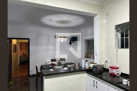 Casa à venda com 178m², 3 quartos e 2 vagas Casa à venda com 178m², 3 quartos e 2 vagasCozinha