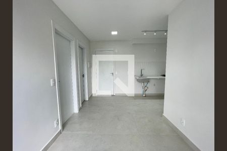 Sala/Cozinha de apartamento para alugar com 2 quartos, 37m² em Vila Butantã, São Paulo