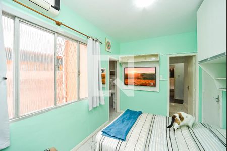 Casa à venda com 150m², 4 quartos e 2 vagas Casa à venda com 150m², 4 quartos e 2 vagasSuíte