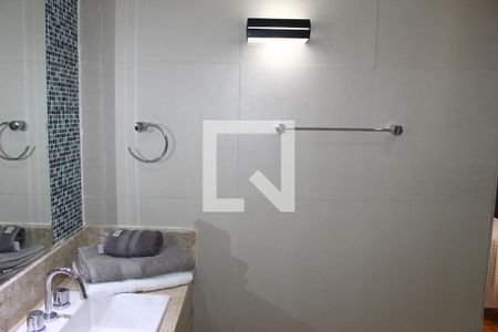 Apartamento à venda com 117m², 3 quartos e 1 vagaBanheiro da Suíte
