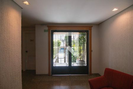 Apartamento à venda com 77m², 3 quartos e 1 vaga Apartamento à venda com 77m², 3 quartos e 1 vagaHall de entrada