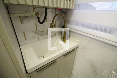 Apartamento à venda com 48m², 2 quartos e 1 vaga Apartamento à venda com 48m², 2 quartos e 1 vagaÁrea de serviço