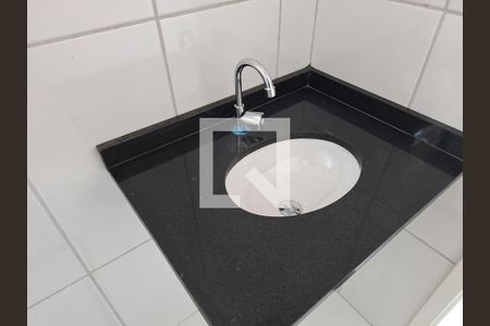 Casa de condomínio à venda com 54m², 2 quartos e 1 vaga Casa de condomínio à venda com 54m², 2 quartos e 1 vagaBanheiro Suíte 2