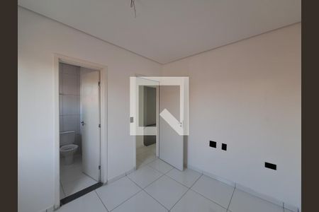 Casa de condomínio à venda com 54m², 2 quartos e 1 vaga Casa de condomínio à venda com 54m², 2 quartos e 1 vagaSuíte 2