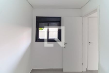 Quarto 2 de apartamento para alugar com 2 quartos, 35m² em Vila Lucia, São Paulo