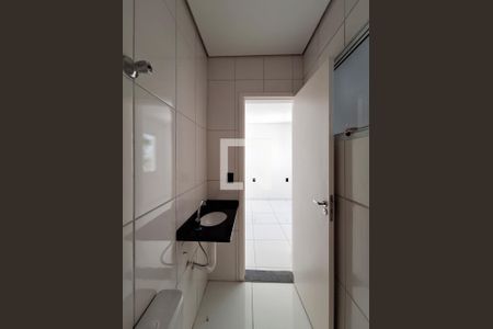 Casa de condomínio à venda com 63m², 2 quartos e 1 vaga Casa de condomínio à venda com 63m², 2 quartos e 1 vagaBanheiro Quarto 2