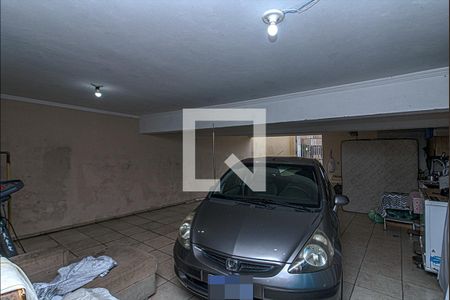 Casa à venda com 359m², 7 quartos e 4 vagas Casa à venda com 359m², 7 quartos e 4 vagasGaragem