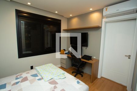 Casa de condomínio para alugar com 210m², 4 quartos e 4 vagas Casa de condomínio para alugar com 210m², 4 quartos e 4 vagasSuíte 3