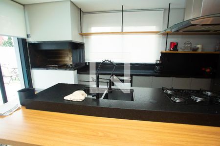 Casa de condomínio para alugar com 210m², 4 quartos e 4 vagas Casa de condomínio para alugar com 210m², 4 quartos e 4 vagasCozinha