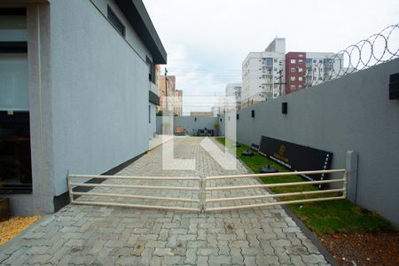 Casa de condomínio para alugar com 210m², 4 quartos e 4 vagas Casa de condomínio para alugar com 210m², 4 quartos e 4 vagasEntrada de veículos