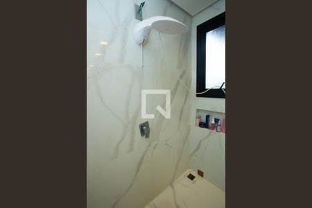 Casa de condomínio para alugar com 210m², 4 quartos e 4 vagas Casa de condomínio para alugar com 210m², 4 quartos e 4 vagasBanheiro da Suíte 2