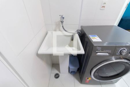 Sala/Cozinha de apartamento para alugar com 2 quartos, 34m² em Vila Nova Curuca, São Paulo