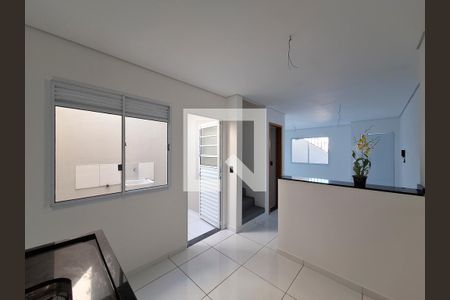 Casa de condomínio à venda com 63m², 2 quartos e 1 vaga Casa de condomínio à venda com 63m², 2 quartos e 1 vagaCozinha