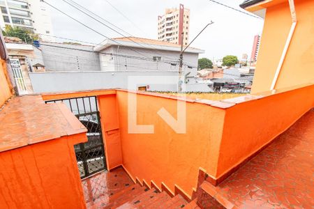 Casa para alugar com 149m², 2 quartos e sem vagaEscada