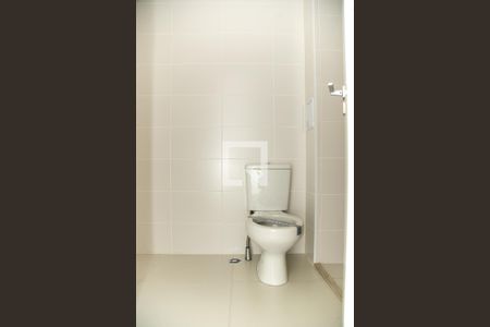 Apartamento à venda com 29m², 1 quarto e sem vaga Apartamento à venda com 29m², 1 quarto e sem vagaBanheiro de Serviço