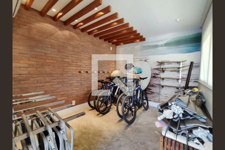 Apartamento à venda com 80m², 2 quartos e 1 vaga Apartamento à venda com 80m², 2 quartos e 1 vagaÁrea Comum Locadora