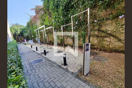 Apartamento à venda com 80m², 2 quartos e 1 vaga Apartamento à venda com 80m², 2 quartos e 1 vagaÁrea Comum Academia