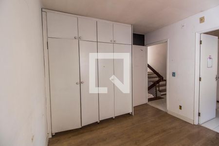 Casa de condomínio à venda com 340m², 3 quartos e 2 vagasQuarto 3