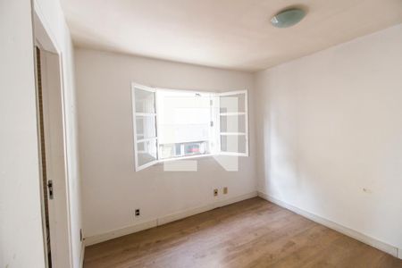 Casa de condomínio à venda com 340m², 3 quartos e 2 vagasQuarto 3