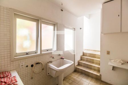 Casa de condomínio à venda com 340m², 3 quartos e 2 vagasÁrea de Serviço