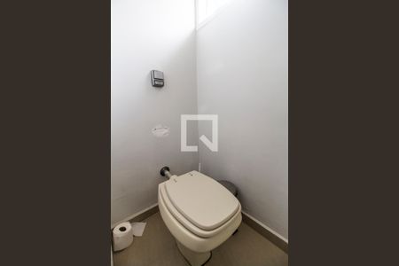 Casa de condomínio à venda com 340m², 3 quartos e 2 vagasBanheiro da Suíte 1