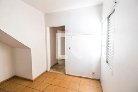 Casa de condomínio à venda com 340m², 3 quartos e 2 vagasQuarto de Serviço