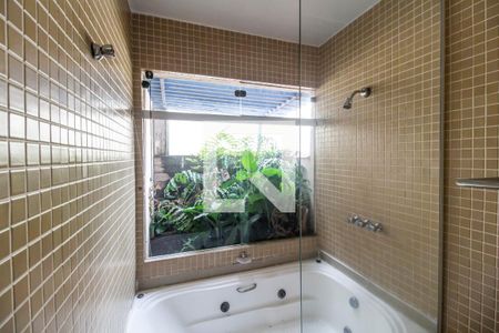 Casa de condomínio à venda com 340m², 3 quartos e 2 vagasCloset da suíte 1