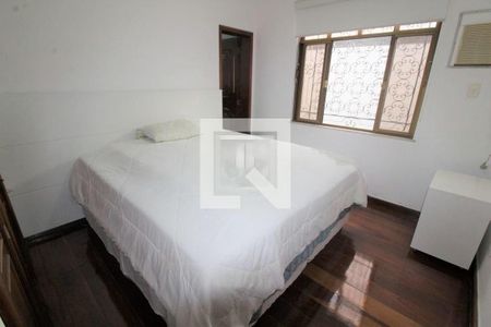 Casa à venda com 3 quartos, 168m² em Moneró, Rio de Janeiro