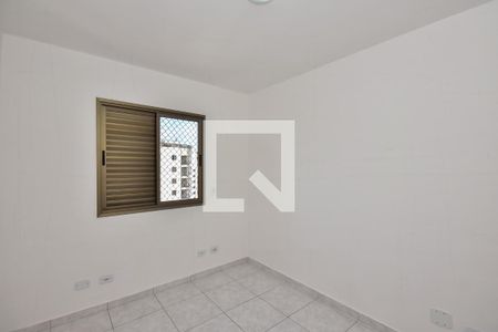 Quarto 1 de apartamento para alugar com 3 quartos, 72m² em Chácara Agrindus, Taboão da Serra