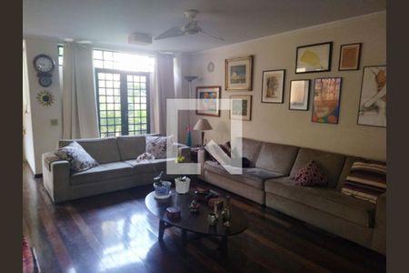 Casa à venda com 5 quartos, 300m² em Jardim Prudência, São Paulo