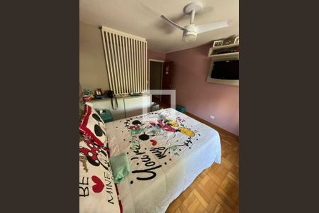 Casa à venda com 3 quartos, 240m² em Vila Alexandria, São Paulo