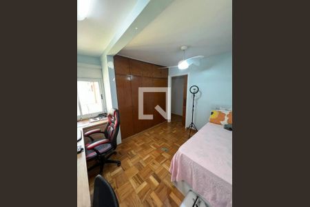 Casa à venda com 3 quartos, 240m² em Vila Alexandria, São Paulo