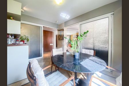 Apartamento à venda com 4 quartos, 250m² em Indianópolis, São Paulo