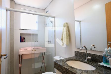 Apartamento à venda com 112m², 3 quartos e 2 vagas Apartamento à venda com 112m², 3 quartos e 2 vagasBanheiro da Suíte 2
