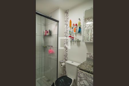 Apartamento à venda com 76m², 3 quartos e 1 vaga Apartamento à venda com 76m², 3 quartos e 1 vagaBanheiro Suíte