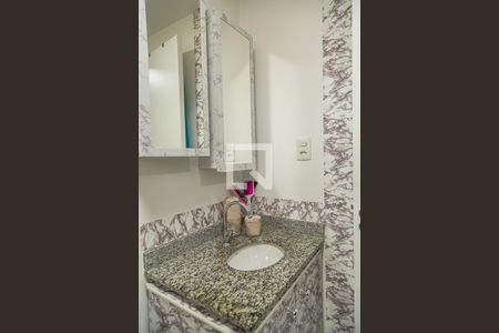 Apartamento à venda com 76m², 3 quartos e 1 vaga Apartamento à venda com 76m², 3 quartos e 1 vagaBanheiro Suíte